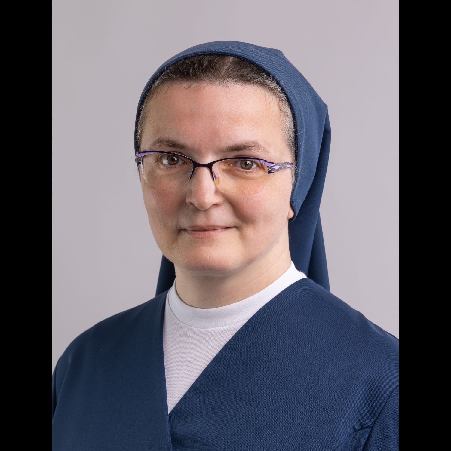 Avatar hosta sr. Romana Dvořáková k přednášce Máš pocit, že musíš žít podle očekávání druhých? Máš pocit, že mluvíš „řečí jiného kmene“ než tví rodiče? Jak skloubit víru se životem, který žiješ? Neboj se: JSI PRO MĚ DŮLEŽITÝ/Á! CHCI TI NASLOUCHAT A POSVÍTIT NA CESTU..