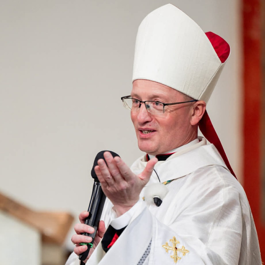 Avatar hosta Mons. Prokop Brož k přednášce Žijeme v paradi�matu změny (Papež František).