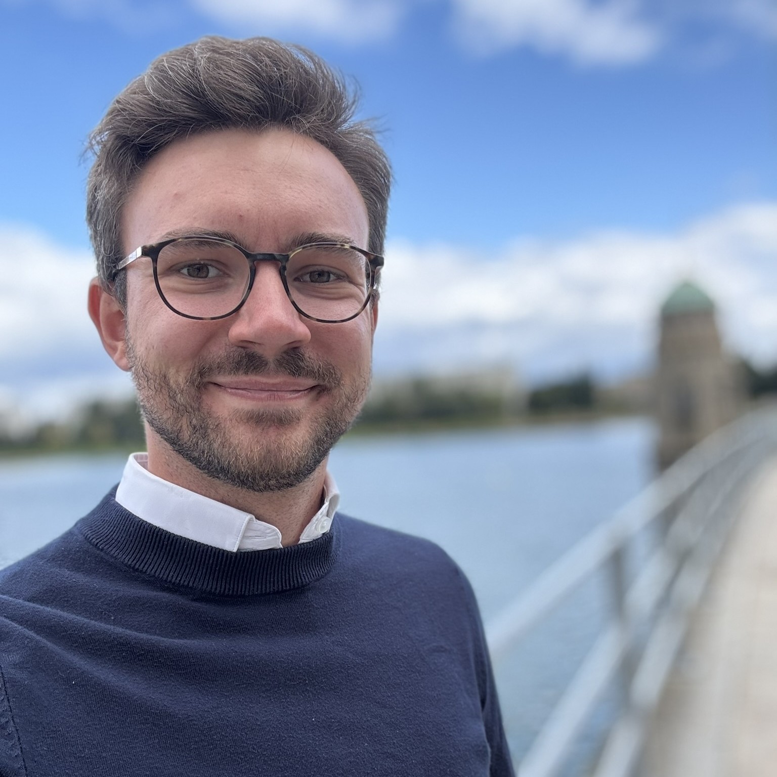 Avatar hosta František Novák k přednášce Jak na hudbu při mši aneb od výběru písní po diri�ování.